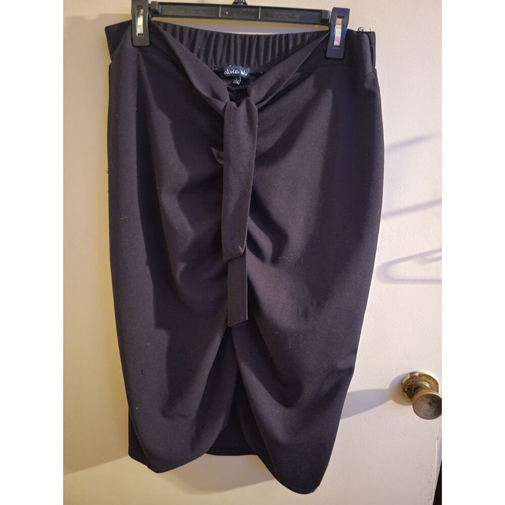 Olivia Blu women's size large (E18)